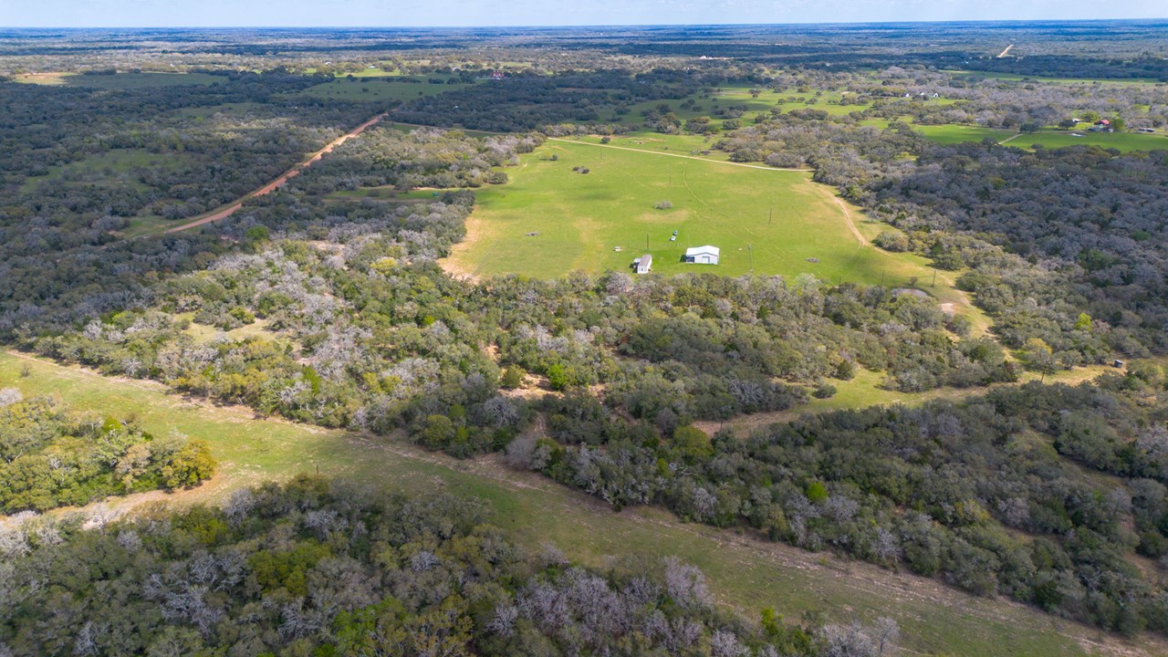 1053 County Road 438 
